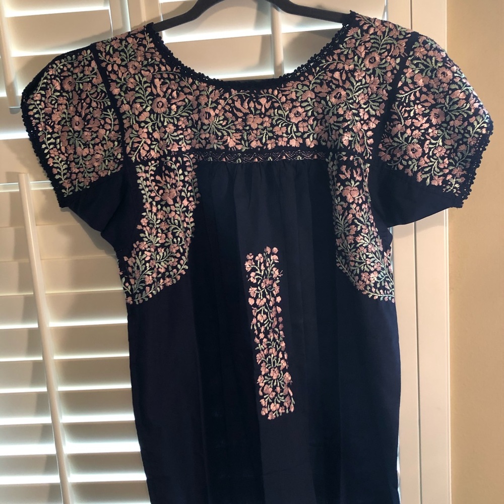 Oaxaca embroidered blouse - size S/M (0-8)